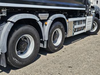 TGS 26.500 6X6 BB / Z CRANE + 2 SIDE TIPPER